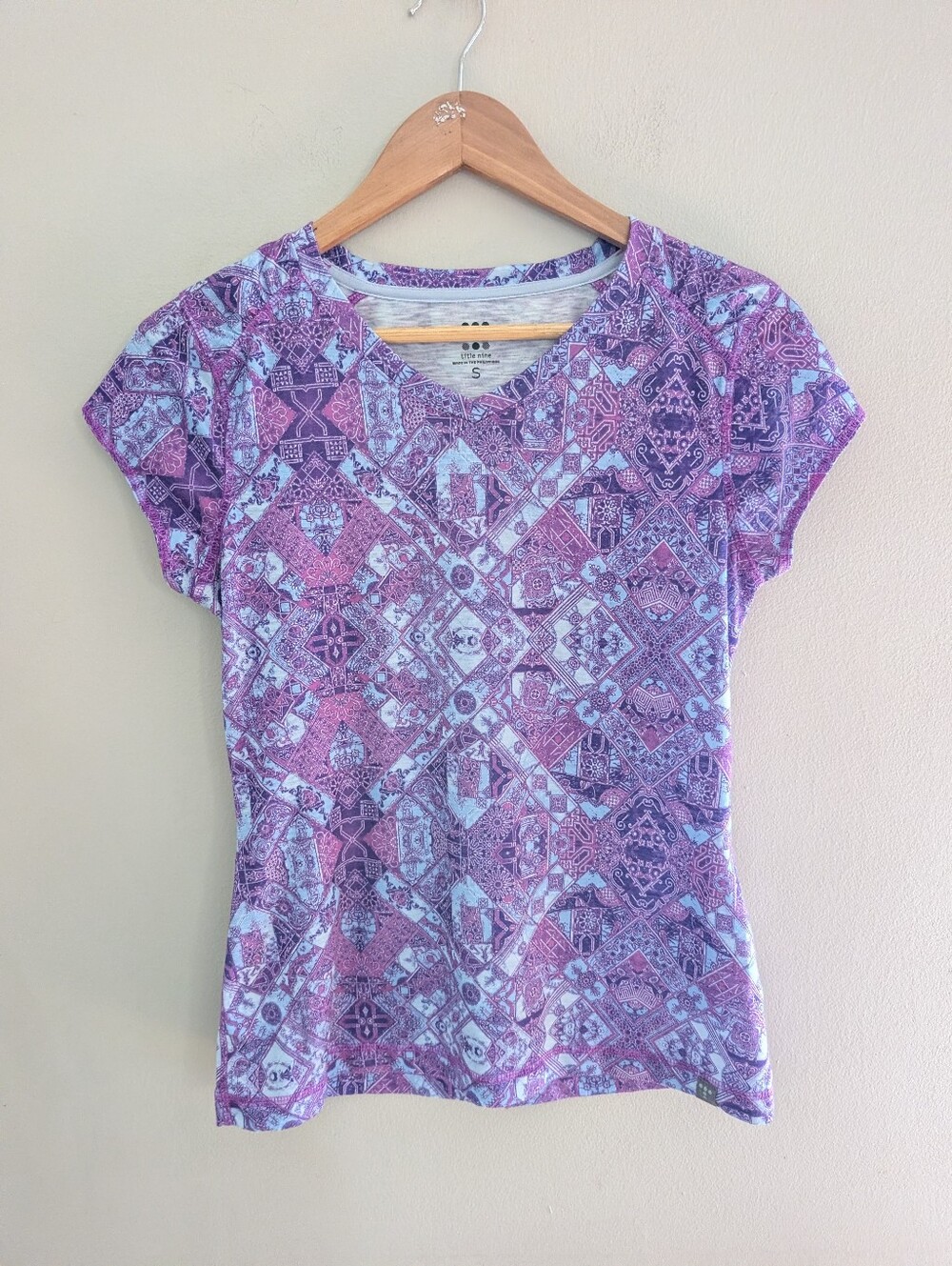 Title Nine Purple Mosaic Print Tshirt Size S
